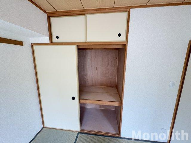 フレール助松101号棟の収納