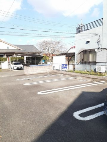 リオ・ラド・パティオ　Ｂの駐車場