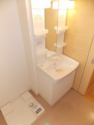 レバンテＡの洗面所