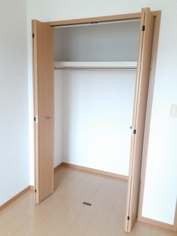 フレッシュリーガーデンＢの収納