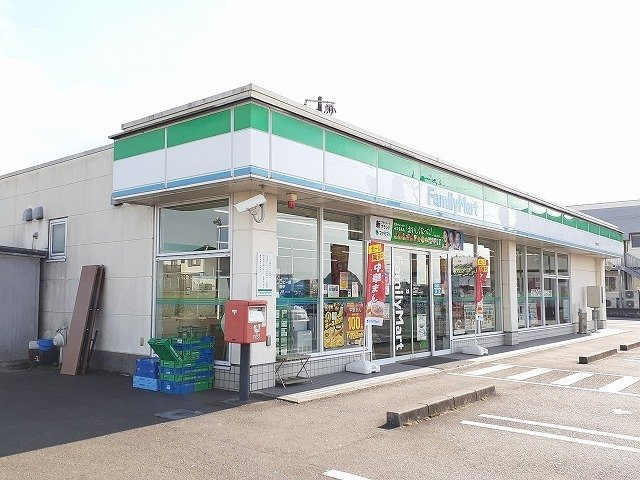 ステラ　Ⅰの周辺|ファミリーマート三股宮村店まで600m