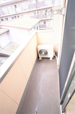 ソレイユ津田沼のバルコニー|別のお部屋の写真です