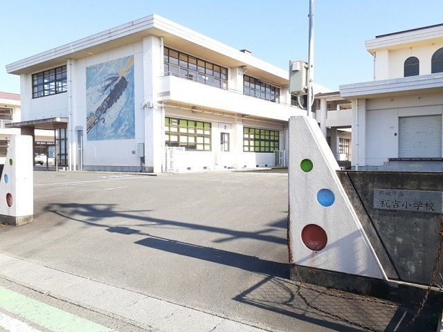 ＢＡＳＥＭＥＮＴ　Ⅰの周辺|都城市立祝吉小学校まで450m