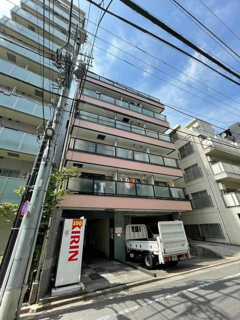 ぷらむ南大塚のエントランス