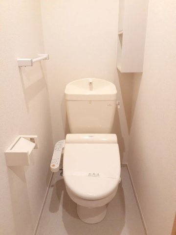 ベル　セレーノ　Ｄ棟のトイレ