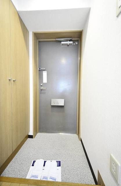 ロイヤルクレセントの玄関