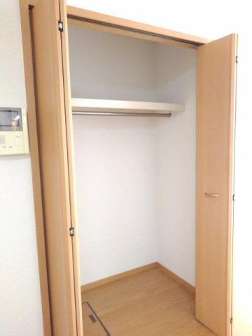 ネオ・プレステージの収納
