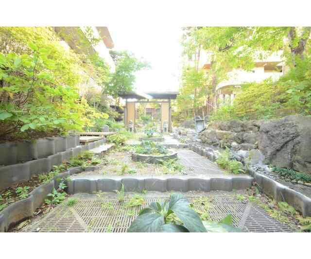 綾東ヴィレッジ弐番館のエントランス