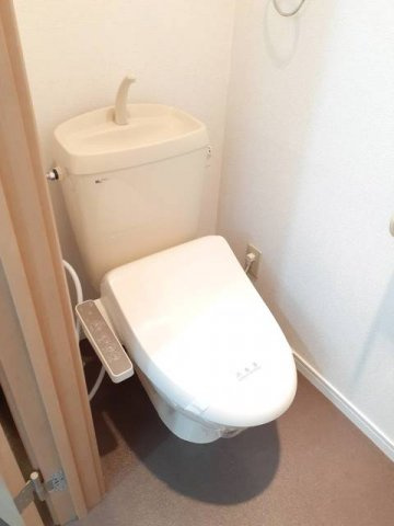 メゾンサンパティーク　Ｂのトイレ