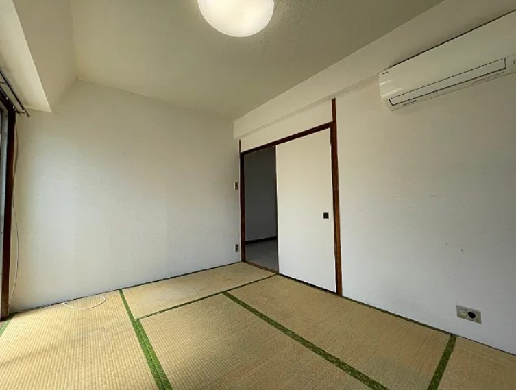 フラッツ東長崎の和室