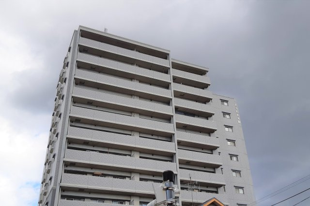 エスリード平野本町の外観
