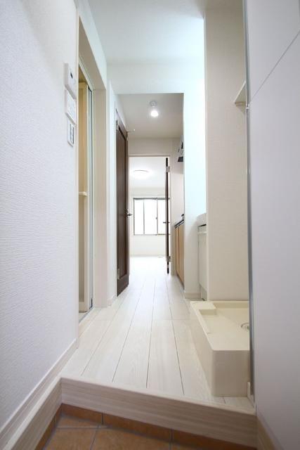 Ｃｒｙｓｔａｌ　Ｓｋｙ　板橋の玄関