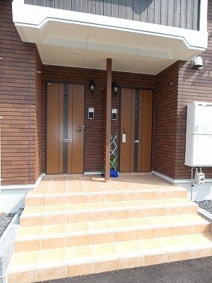 トゥインクル　Ａの玄関