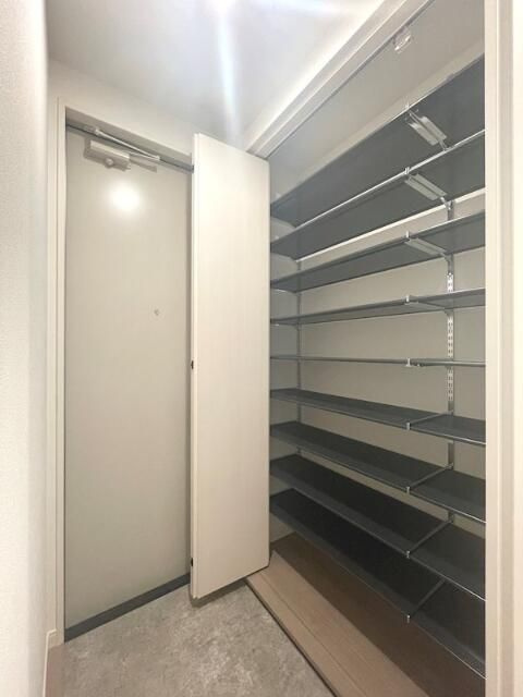 シュエットのその他