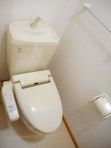 メゾン・ジュネスＢのトイレ