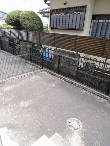 サニーホームの庭