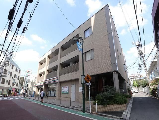 ＰＬＡＴＺ中井の外観