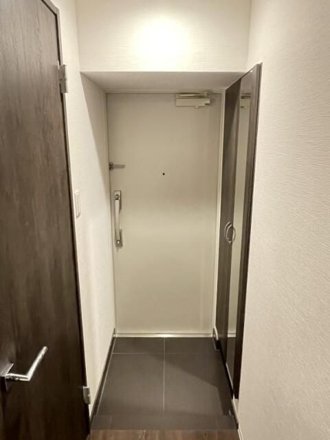 アルティオ　ドマーニの玄関