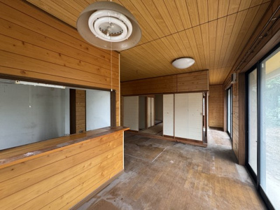 【居間・リビング】 | 児玉郡上里町七本木　中古住宅