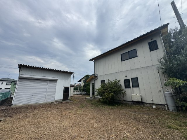 【駐車場】 | 児玉郡上里町七本木　中古住宅