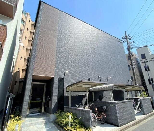 レガーロ・Ｕの外観