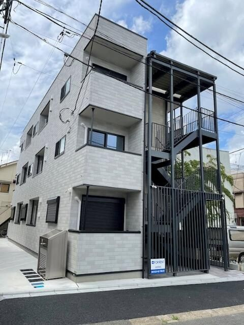 ランドヴィル千住柳町の外観