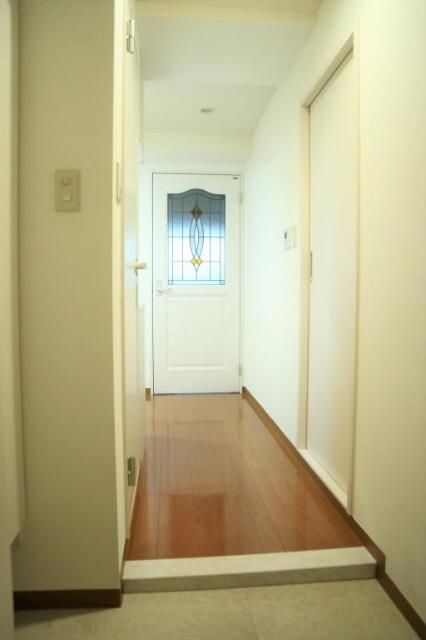 アラモ・１の玄関