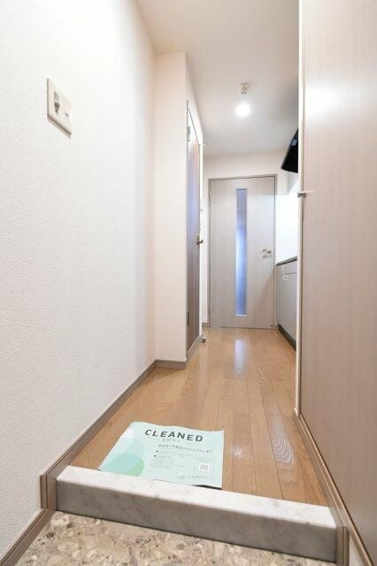 菱和パレス九段の玄関