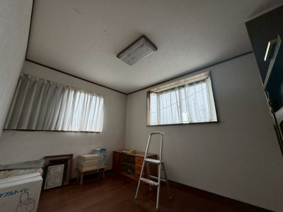 【洋室】 | 大里郡寄居町鉢形　中古住宅