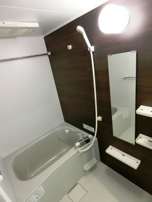 狭山市富士見１丁目のアパートの浴室