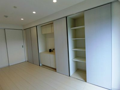 狭山市富士見１丁目のアパートの収納
