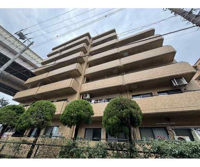 綾東ヴィレッジ壱番館の外観