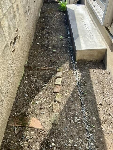 西大井戸建の庭