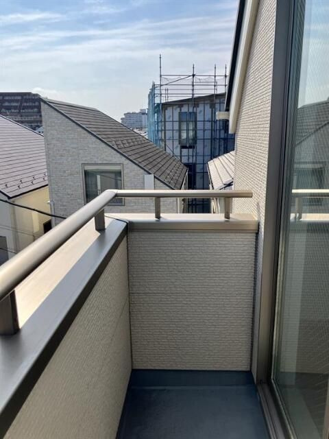 西大井戸建のバルコニー