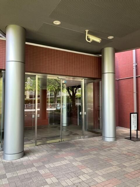アクシアガーデン南砂のエントランス