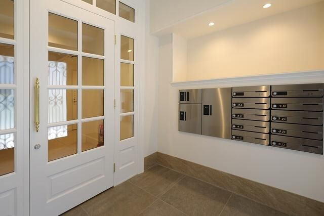 Ｌａ　Ｍａｉｓｏｎ　Ｄｅ　Ｐａｕｌのエントランス