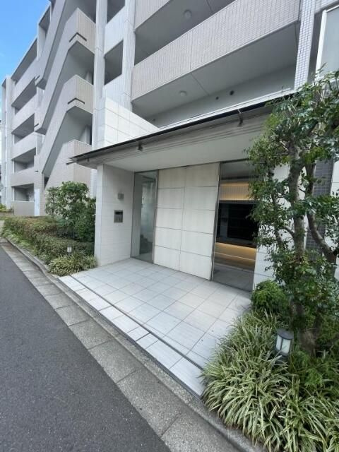 Ｔ．Ｓ．ヴィラージュのエントランス