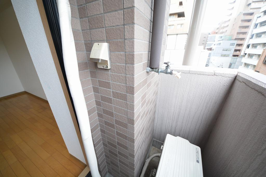 エステムコート大阪城南の設備|エステムコート大阪城南　室外洗濯機置き場