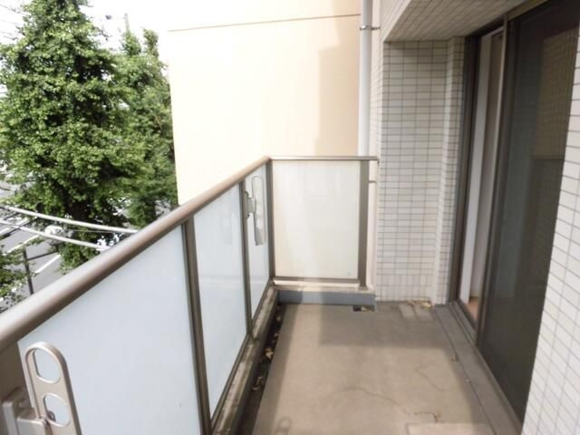 カーサラスク目白台のバルコニー