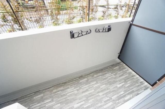 ＬＩＭＥＲＥＳＩＤＥＮＣＥ　ＨＩＫＩＦＵＮＥのバルコニー