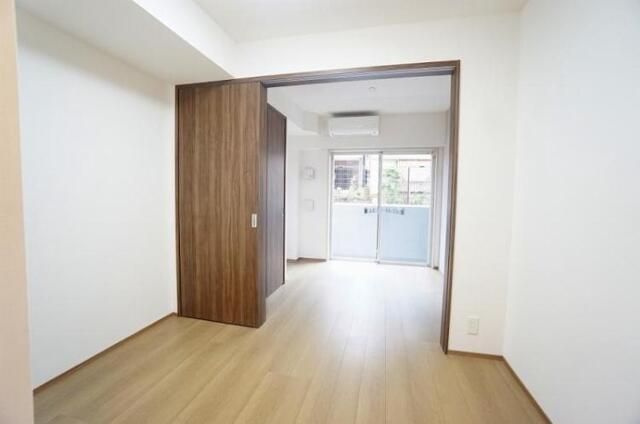 ＬＩＭＥＲＥＳＩＤＥＮＣＥ　ＨＩＫＩＦＵＮＥの居間・リビング