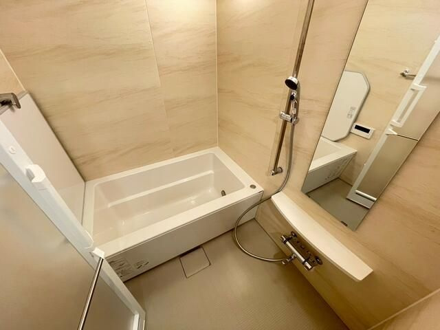 フレンシア四谷左門町の浴室