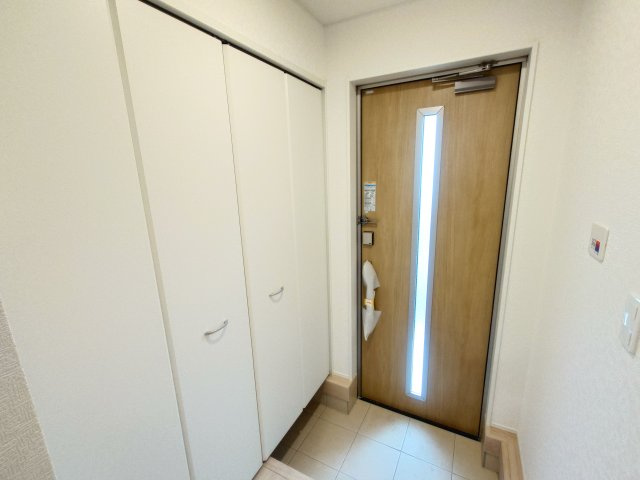 【玄関】 | 秦野市渋沢　限定１棟　新築住宅