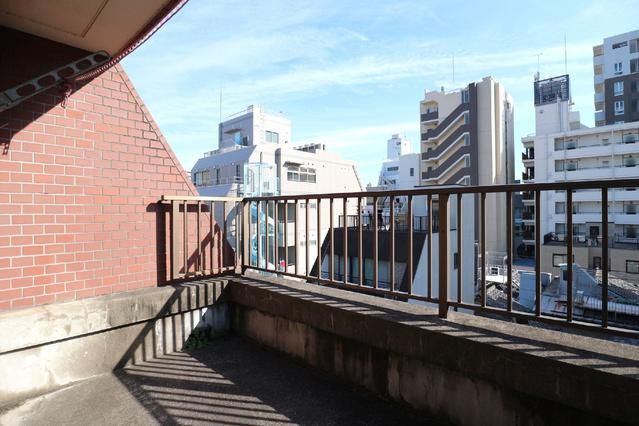らぷと松が谷のバルコニー
