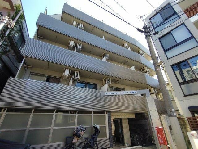 エルスタンザ中野新井の外観