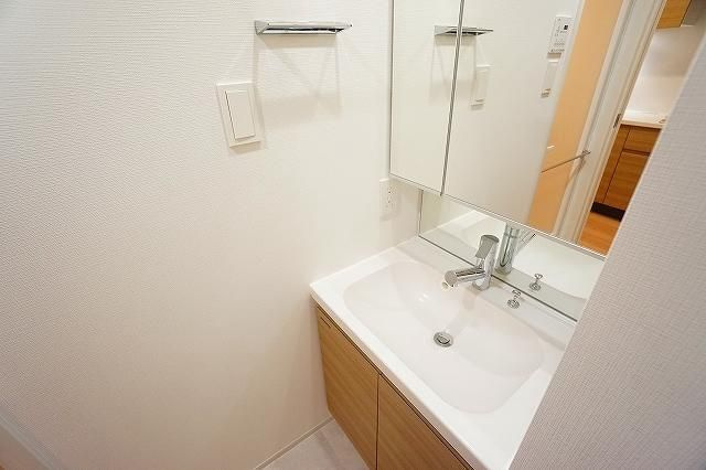 ＡＬＴＥＲＮＡ東池袋の洗面所