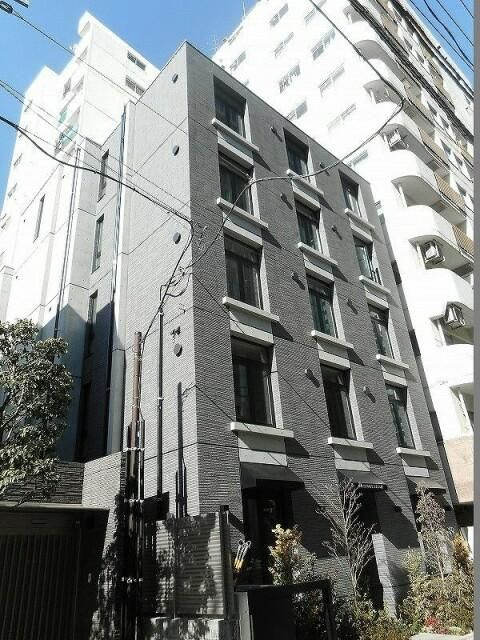 ＬＡＰｉＳ　ＣＯＵＲＴ　ＹＯＴＳＵＹＡの外観