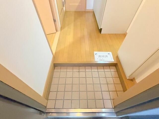 メゾン・ド・ボヌールの玄関