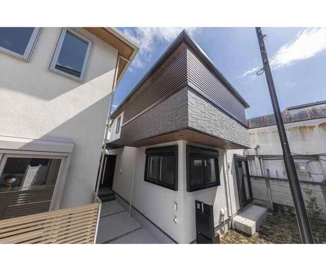 杉並区高井戸東４丁目戸建のエントランス