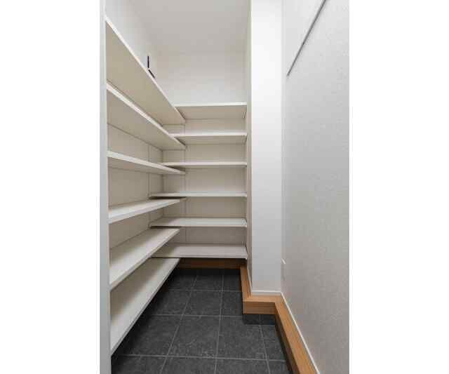 杉並区高井戸東４丁目戸建の収納